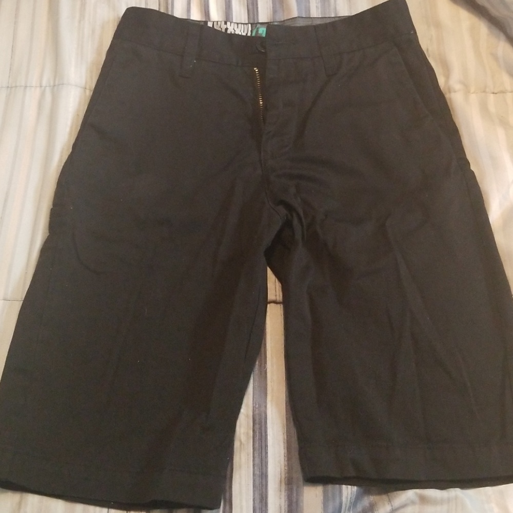 Volcom black shorts